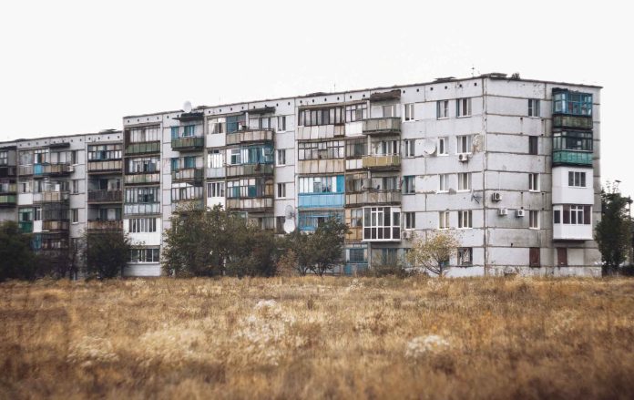 imobiliare, romania, communist,poverty, saracie