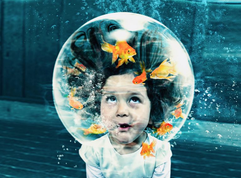 Amintiri din viitor 2023