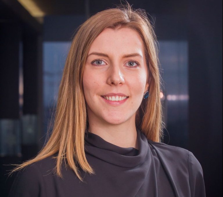 Regândirea recompensării angajaților: cum să atragi și să păstrezi talentele pe o piață cu resurse limitate