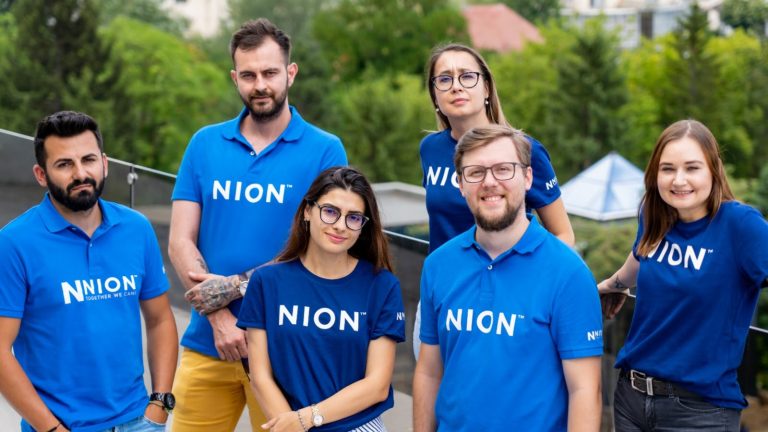 Trei din cinci firme interesate de digitalizare duc lipsă de angajați calificați