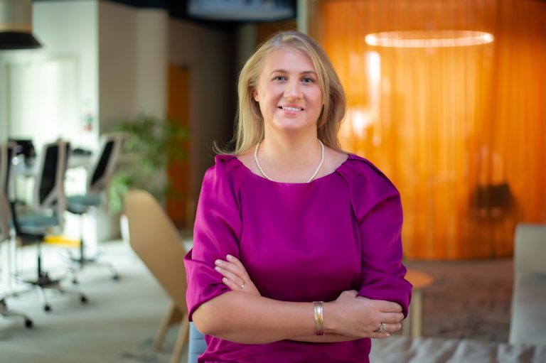 Colliers: Piața hotelieră din România a avut o revenire accelerată în 2022, iar tendința va continua și în 2023. Bucureștiul s-a remarcat printr-o activitate turistică mult mai intensă, care a atins nivelurile de dinainte de pandemie  