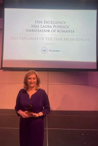 Ambasadorul României la Londra, Laura Popescu