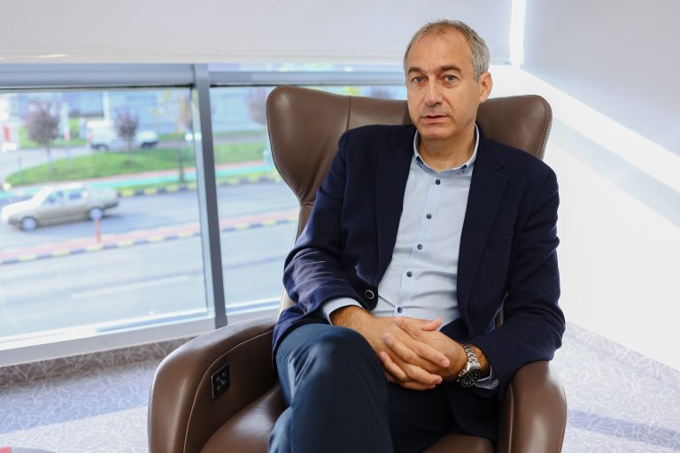 SYMMETRICA și-a majorat vânzările cu 22% în 2024, după investiții de peste 60 mil. € derulate în ultimii doi ani