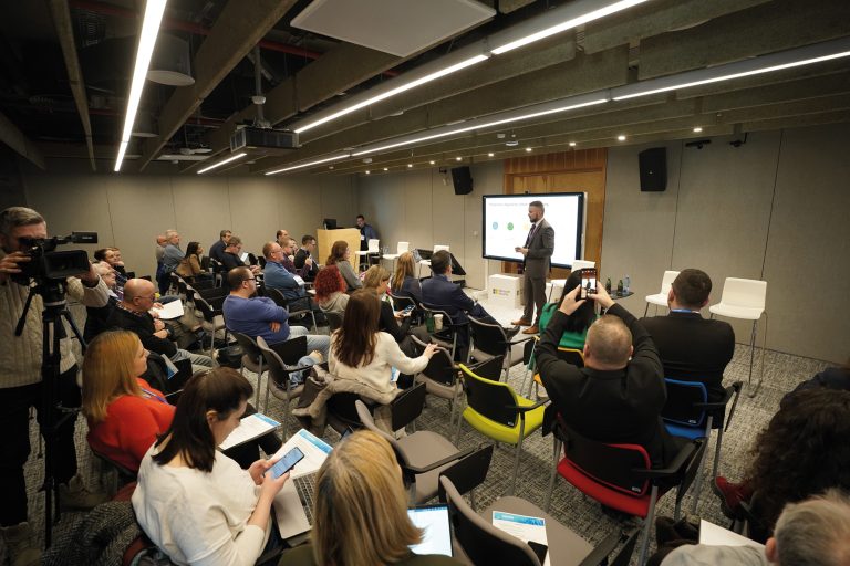 Munca de acasă, digitalizarea și diversificarea amenințărilor informatice cresc riscurile de securitate pentru companiile din România