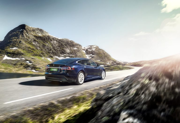 Nokian Tyres anunță un parteneriat pentru un proiect de dezvoltare în vederea îmbunătățirii calității și randamentului negrului de fum reciclat – țintind anvelope și mai sustenabile