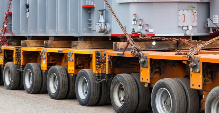 Transportatorii rutieri se consideră discriminați în privința reglementării transportului agabaritic