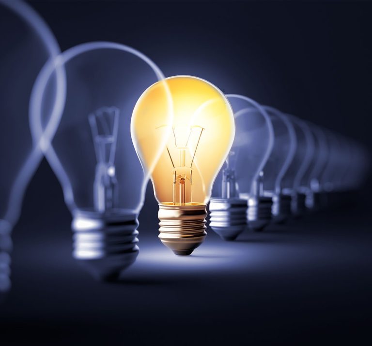 Menținerea plafonului de decont pentru prețul energiei electrice întârzie revenirea pieței, în defavoarea clienților