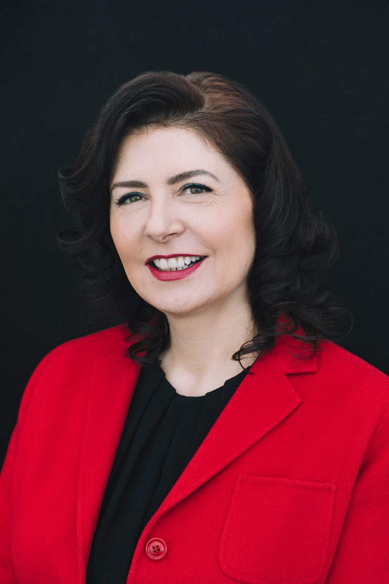 UniCredit Bank susține micro întreprinderile românești oferindu-le credite ușor de accesat, cu garanție de la Fondul European de Investiții (EIF)