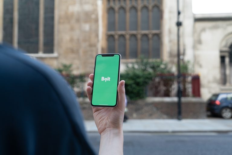 Bolt deschide poziții de angajare pentru echipele de ingineri software și   operațiuni locale