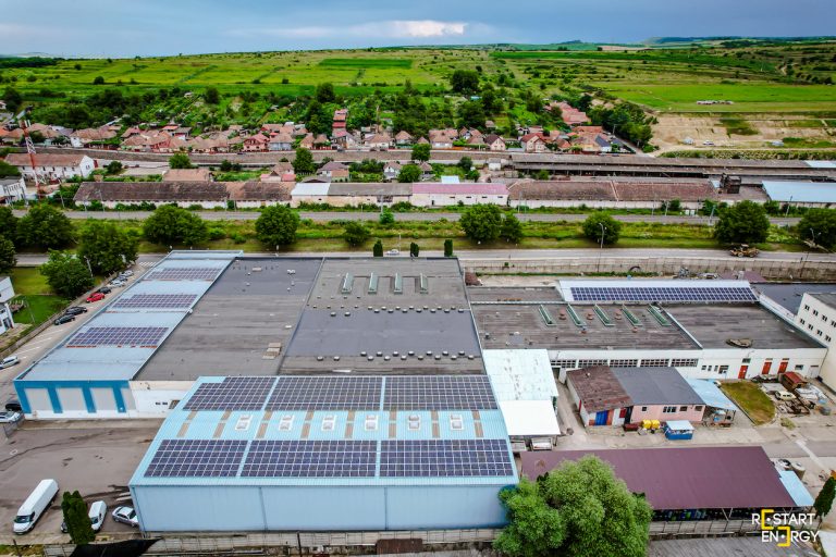 Restart Energy a finalizat un sistem de panouri fotovoltaice pentru compania Apidava SRL, proiect de aproximativ 180.000 de euro 