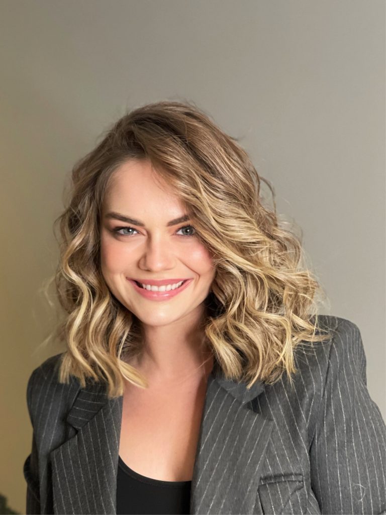 Reff & Asociații | Deloitte Legal dă startul unei noi ediții a proiectului educațional „Law Is Awesome!”, care antrenează studenții ce vor deveni viitorii avocați de business 