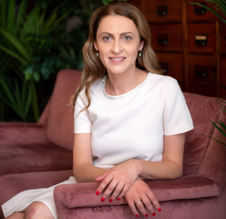 Sondaj tbi bank: 7 din 10 români își doresc un credit de nevoi personale fără să justifice modul în care vor folosi banii