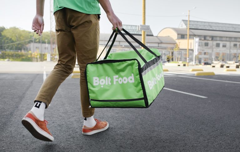 Bolt Food introduce funcția de livrare programată, pentru a ajuta clienții să planifice în avans comenzile de mâncare sau alimente 