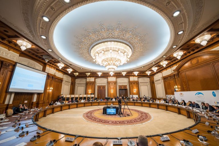 Exemple și expertiză pentru două sute de centre de integrare socială 