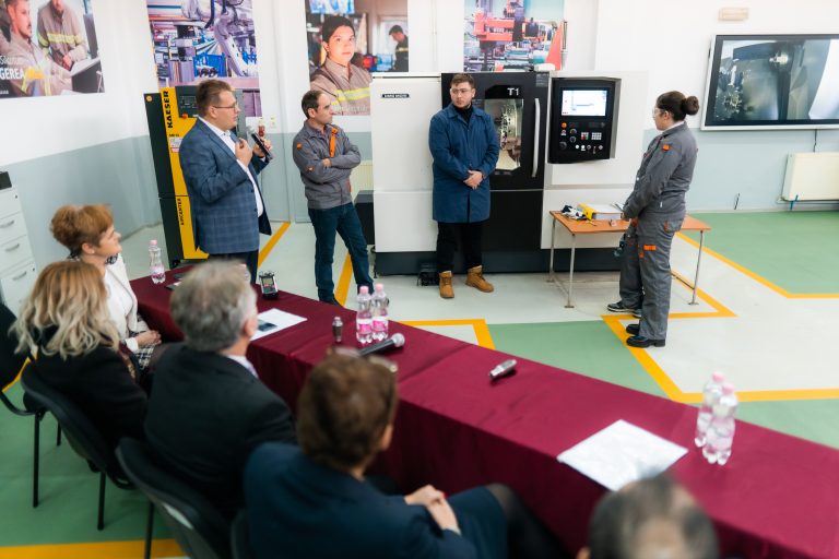 TenarisSilcotub investește 600.000 lei la Colegiul Tehnic Alesandru Papiu Ilarian din Zalău