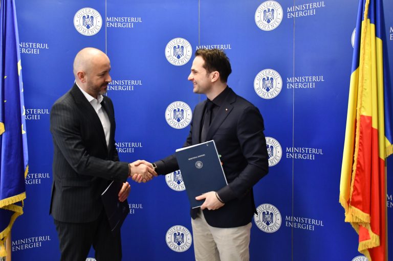 Ministerul Energiei și Transelectrica semneazã un nou contract de finanțare din Fondul pentru Modernizare: 48 de milioane de euro pentru „Proiectul-pilot DigiTEL Green – Retehnologizare stația 220/110/20kV Mostiștea în concept de stație digitalã și cu impact redus asupra mediului”