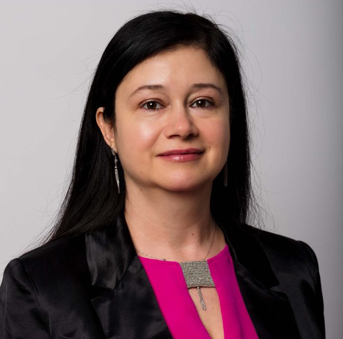 Ramona-Galateanu_crop_resize