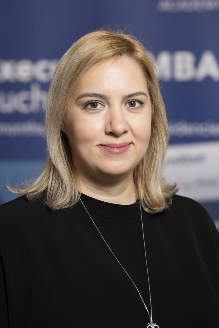 Burse în valoare de 200.000 de euro oferite de WU Executive Academy