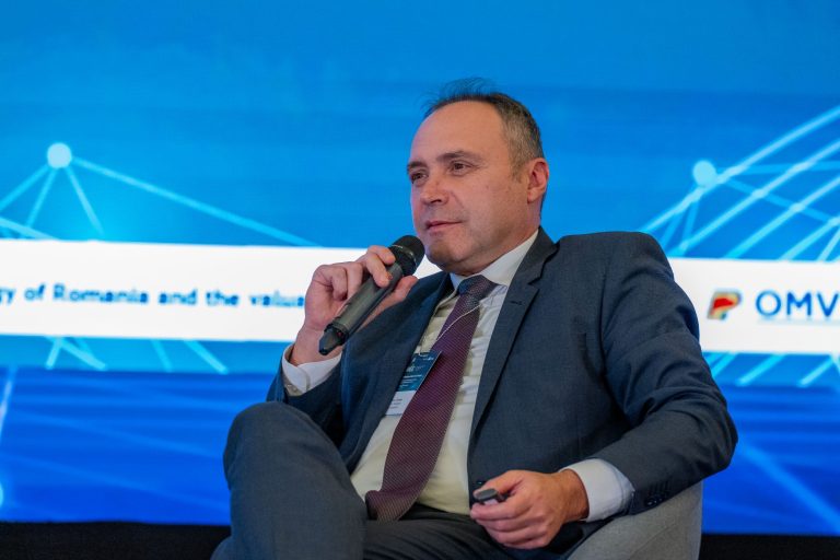 În ultimii cinci ani, prețul gazelor tranzacționate pe piața spot din România a depășit nivelul pieței europene în aproximativ jumătate din timp