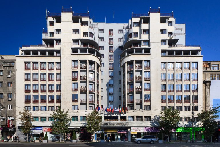 Julius Meinl Living achiziționează proprietatea Hotel Ambasador din București și începe lucrările pentru transformarea acesteia într-unul dintre hotelurile de excepție din oraș
