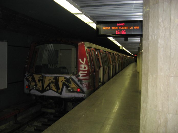 Astra_REM_-177_metrou Bucuresti