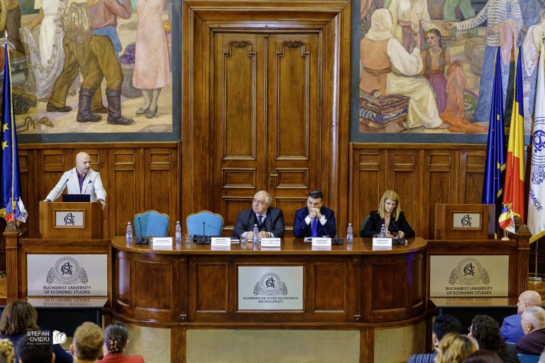 Asigurări. Politici prezente și viitoare