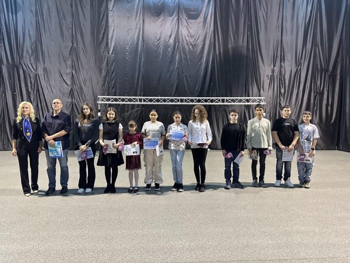 UTF-8''%43%4F%4D%55%4E%49%43%41%54%20%44%45%20%50%52%45%53%C4%82