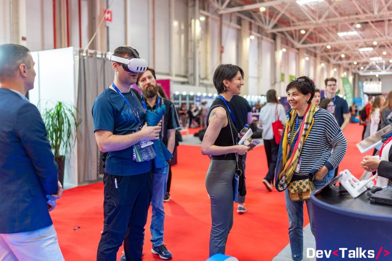 DevTalks 2024: 7000 de participanți, 14 scene de conținut, 160 de experți internaționali și locali  