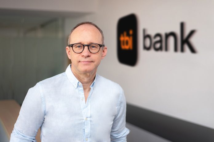 Lukas Tursa, tbi bank