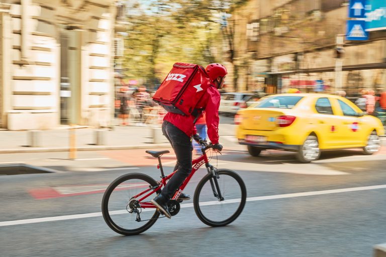 Românii au comandat de 2 ori mai multă înghețată decât anul trecut, în prima lună de vară
