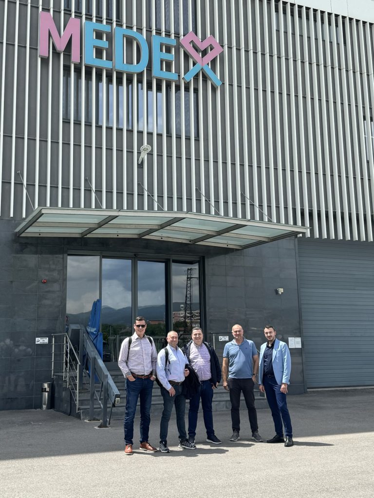 Grupul de companii farmaceutice Direct Pharma Logistics își extinde operațiunile în Bulgaria, cu obiectivul de a pune la dispoziție pacienților și medicilor bulgari tratamente inovative și un portofoliu important de medicamente și dispozitive medicale