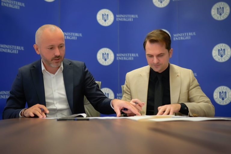 Transelectrica a semnat cu Ministerul Energiei un nou contract de finanțare din Fondul  pentru Modernizare, pentru un proiect inovator în România: „Proiect Pilot DigiTEL  Power Lines of the Future – Trecerea LEA 400 kV Isaccea – Tulcea Vest de la simplu  circuit la dublu circuit” 