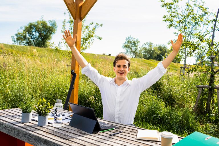 Platformă cu oferte speciale, negociate pentru antreprenori 