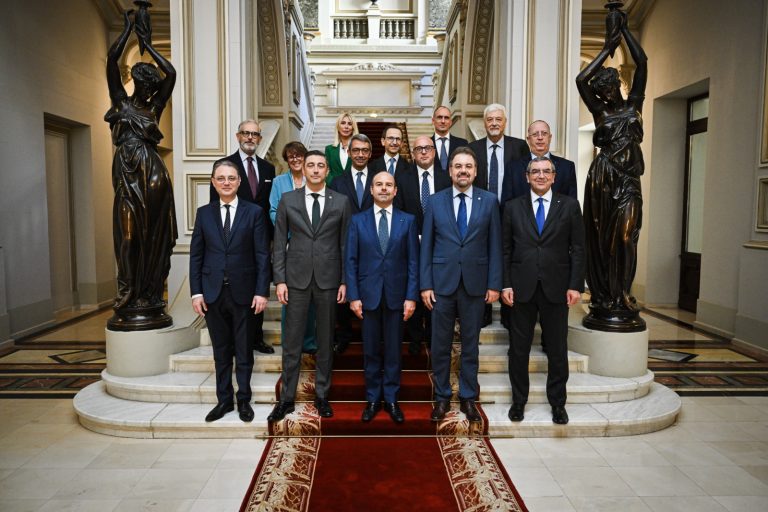 Evenimentul „Combaterea spălării banilor și educația financiară – Italia și România: experiențe și bune practici în conformitate cu standardele OCDE”