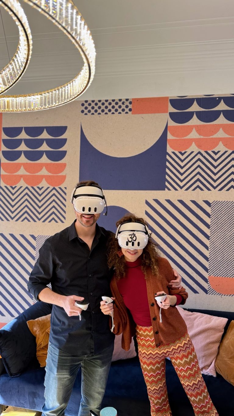 Premieră în România: Meditații în VR pentru cei care vor să își reducă stresul și să își stimuleze gândirea pozitivă. 