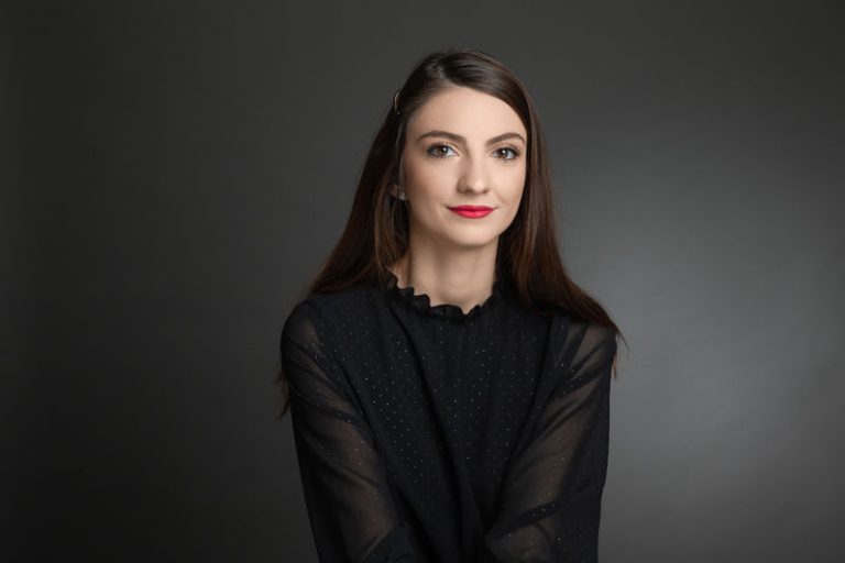 Concluziile CJUE în cauza C-557/23: Plafonarea prețurilor trebuie să fie de natură să asigure realizarea obiectivului urmărit și să nu depășească ceea ce este necesar pentru atingerea acestui obiectiv