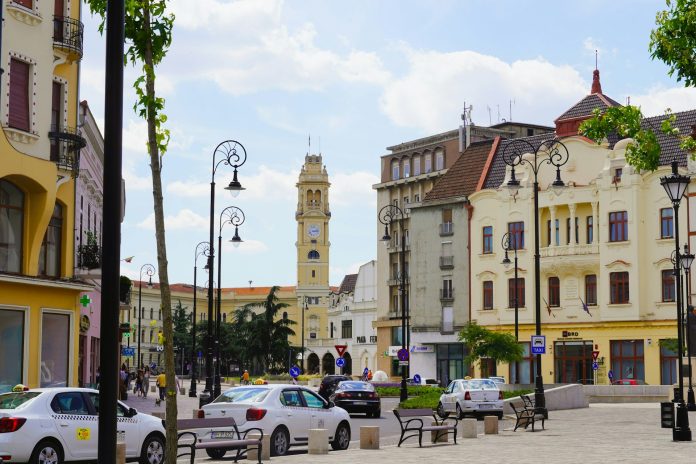 Oradea roxana-eugenia-voicaru-yVXugibcuwg-unsplash oradea