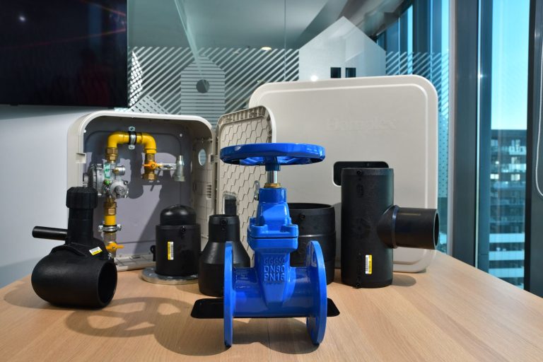 Soluții smart integrate destinate infrastructurii de utilități și energie