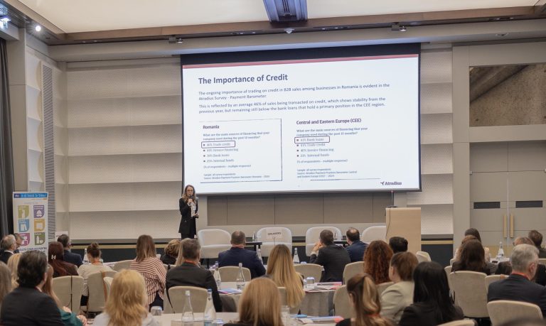 Atradius avertizează: Fixați-vă centura de siguranță!