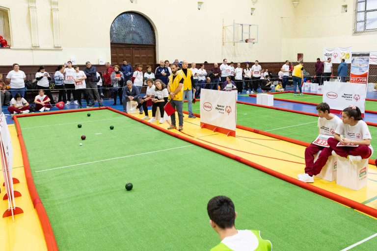 Henkel continuă să susțină dezvoltarea comunitară