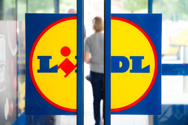 Tehnologii moderne pentru standarde înalte de eficiență energetică la noi magazine Lidl
