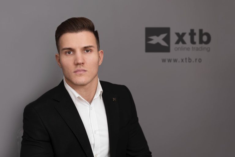 ANALIZĂ XTB, Radu Puiu: Principalii indici bursieri dau semnale că, în 2025, nu va fi „America First”. Investitorii estimează impactul negativ al politicilor lui Trump