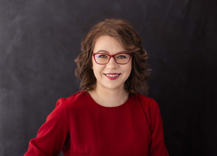 Andra Iacob - Managing Director Chapter 4 Romania - foto 2_resize