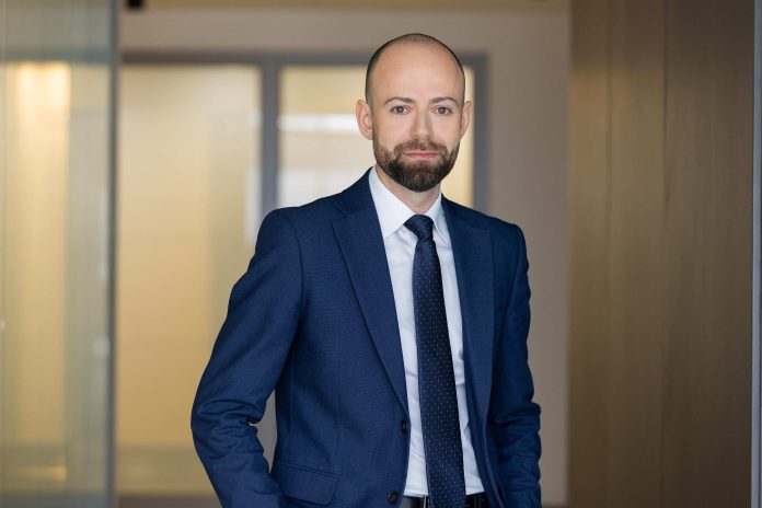 Sebastian-Popescu-EY-Romania