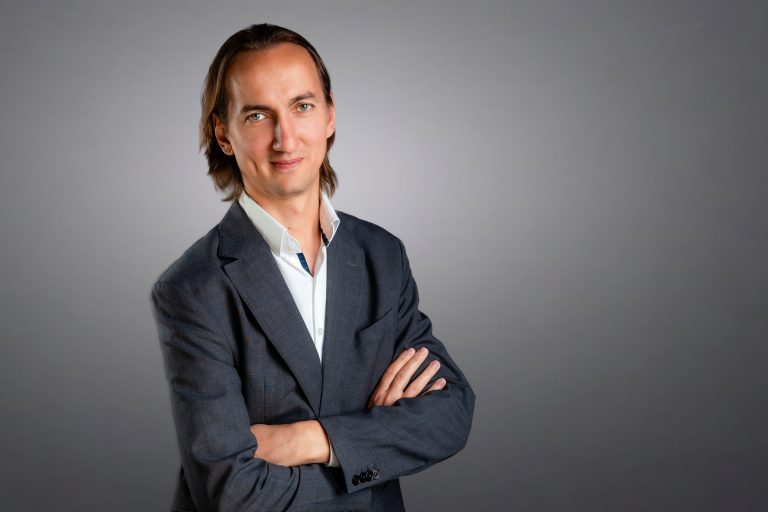 Investitorii din Europa de Vest au plătit 1,75 mld. de euro pentru active imobiliare în România în ultimii 5 ani, având o cotă de piaţă de 39%