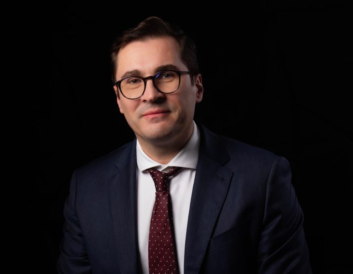 Adrian Lotrean - INFINEXA_crop