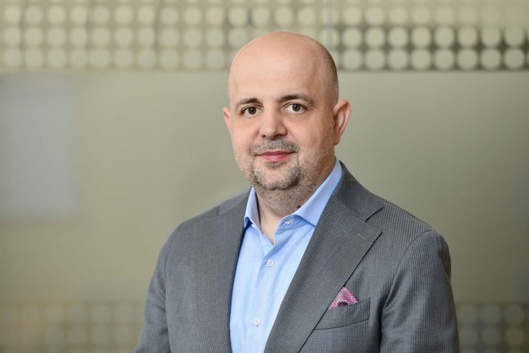 Performanțe record pentru Allianz-Țiriac în 2024: creștere de 20% pe segmentul asigurărilor de viață și sănătate și 1,6 miliarde de lei plătiți clienților de asigurări din România 