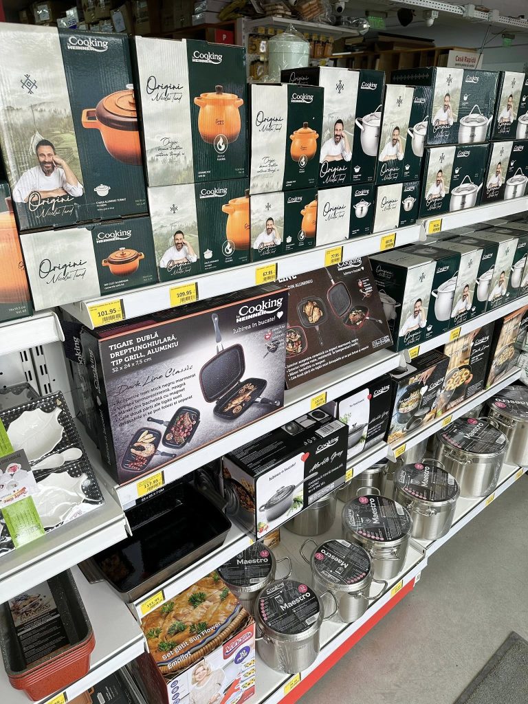 În 14 ani de activitate, MAM Bricolaj și-a extins de 16 ori gama de produse comercializate și a crescut de 12 ori numărul de angajați 