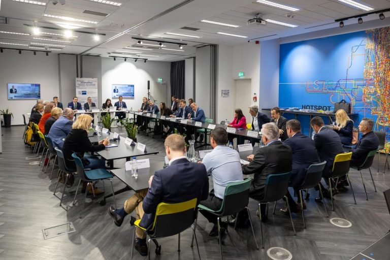 Dezbatere AHK România: Lanțul agroalimentar din România are nevoie de o strategie integrată pentru creșterea durabilă a producției și  a valorii adăugate