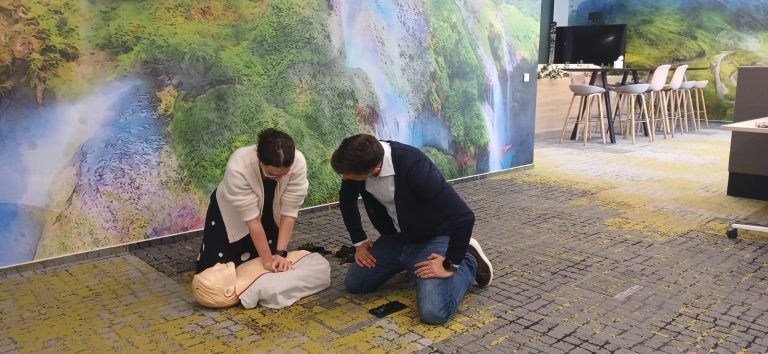 Cursuri de conducere defensivă, prim ajutor, dezvoltare personală pentru angajații Nestlé România